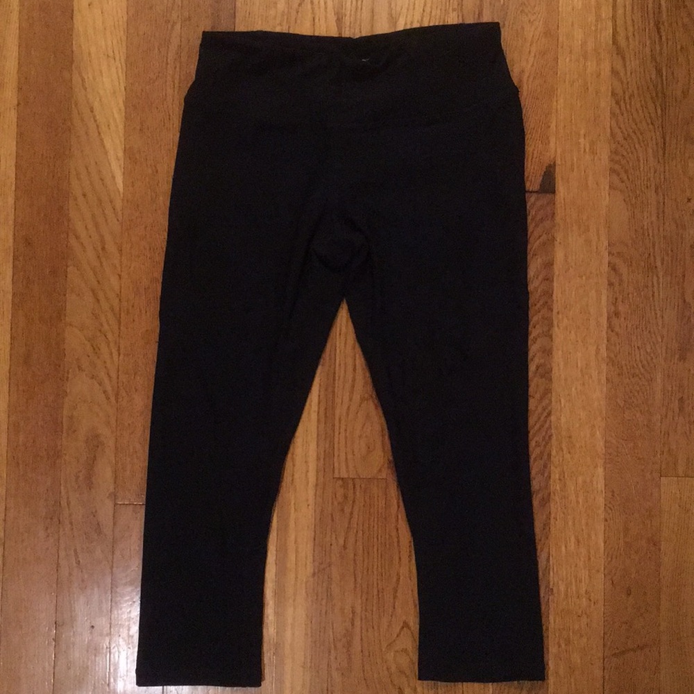 Reebok Compression Capris, size small